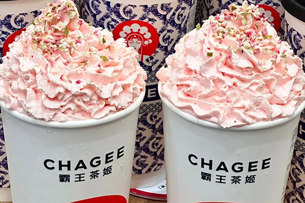 掌握关键策略，加盟霸王茶姬，让你快速在市场中脱颖而出！